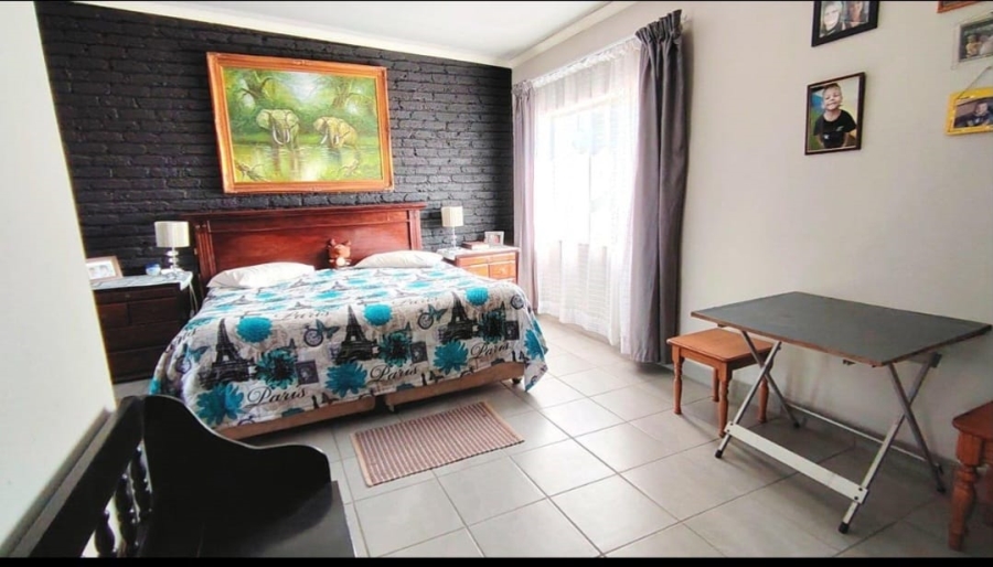 7 Bedroom Property for Sale in Deneysville Free State